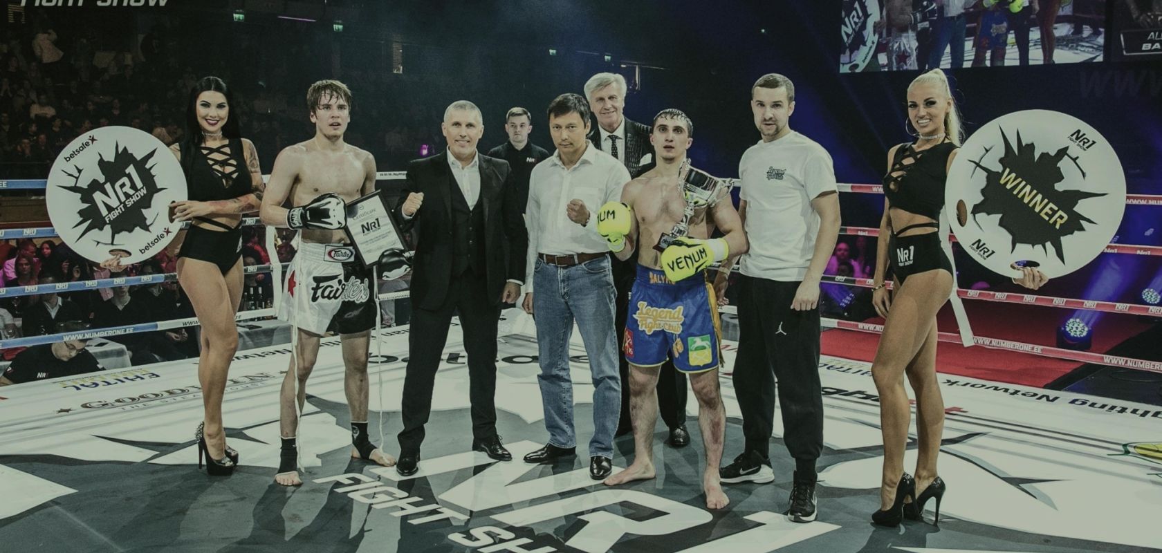 Победители соревнований по тайскому боксу - фото